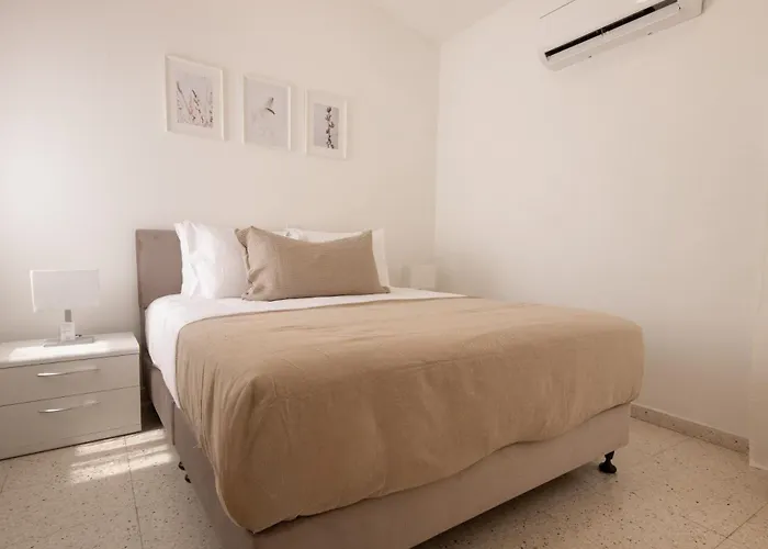 Phaedrus Living Nerina Urban * パ フォス