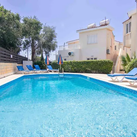 Phaedrus Living Nerina Urban Apartament